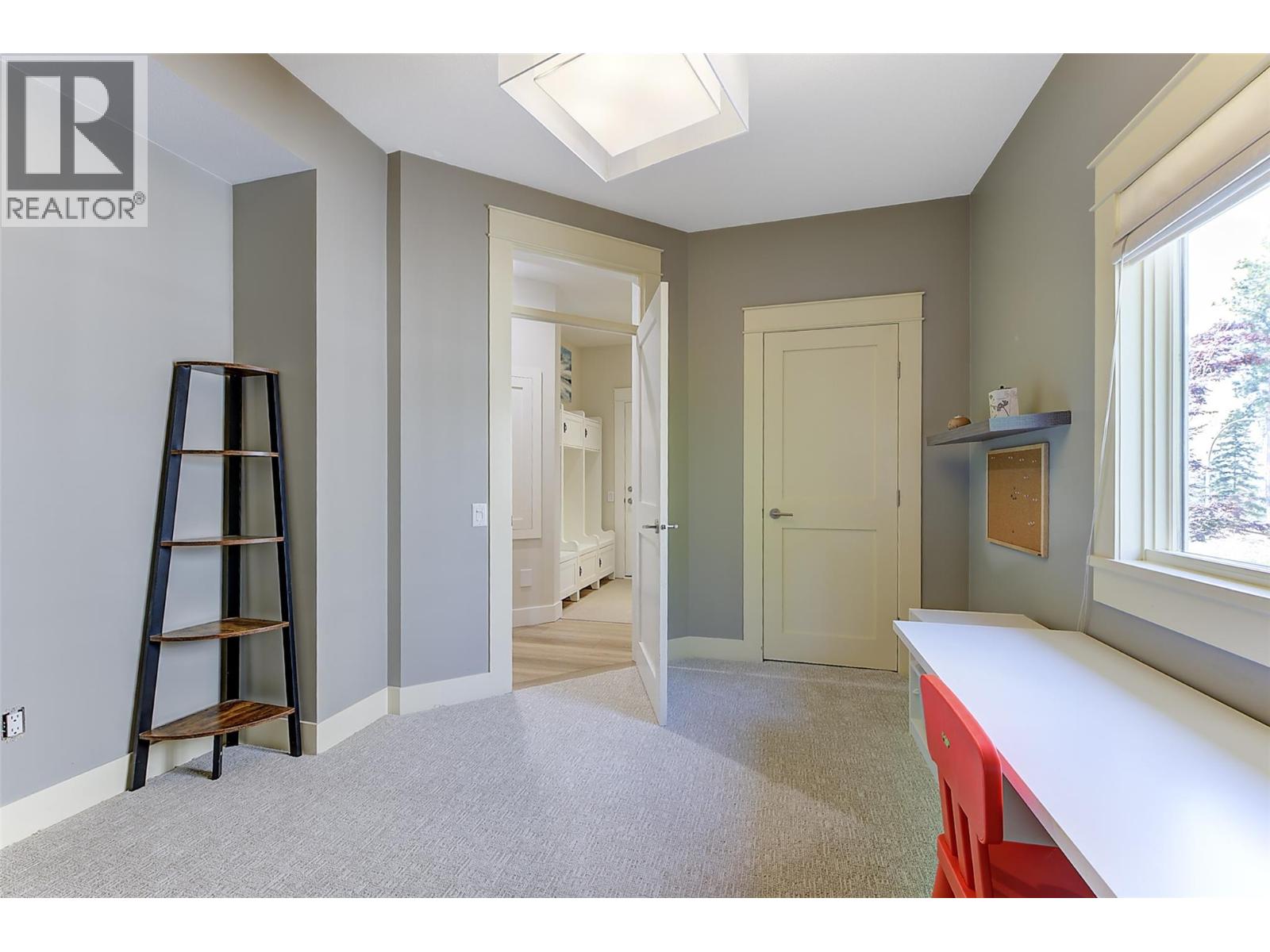  5049 Treadgold Court, Kelowna