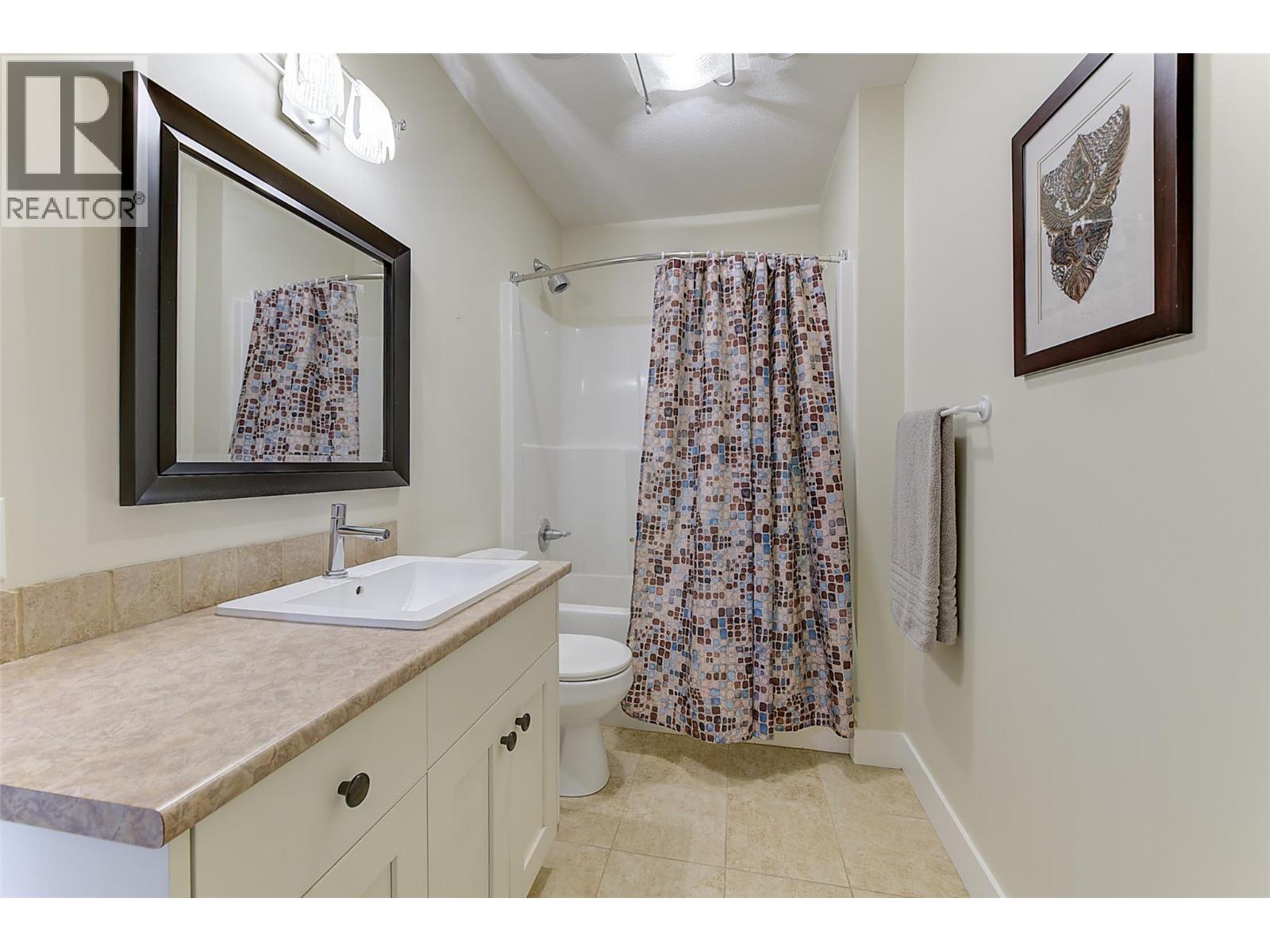  5049 Treadgold Court, Kelowna