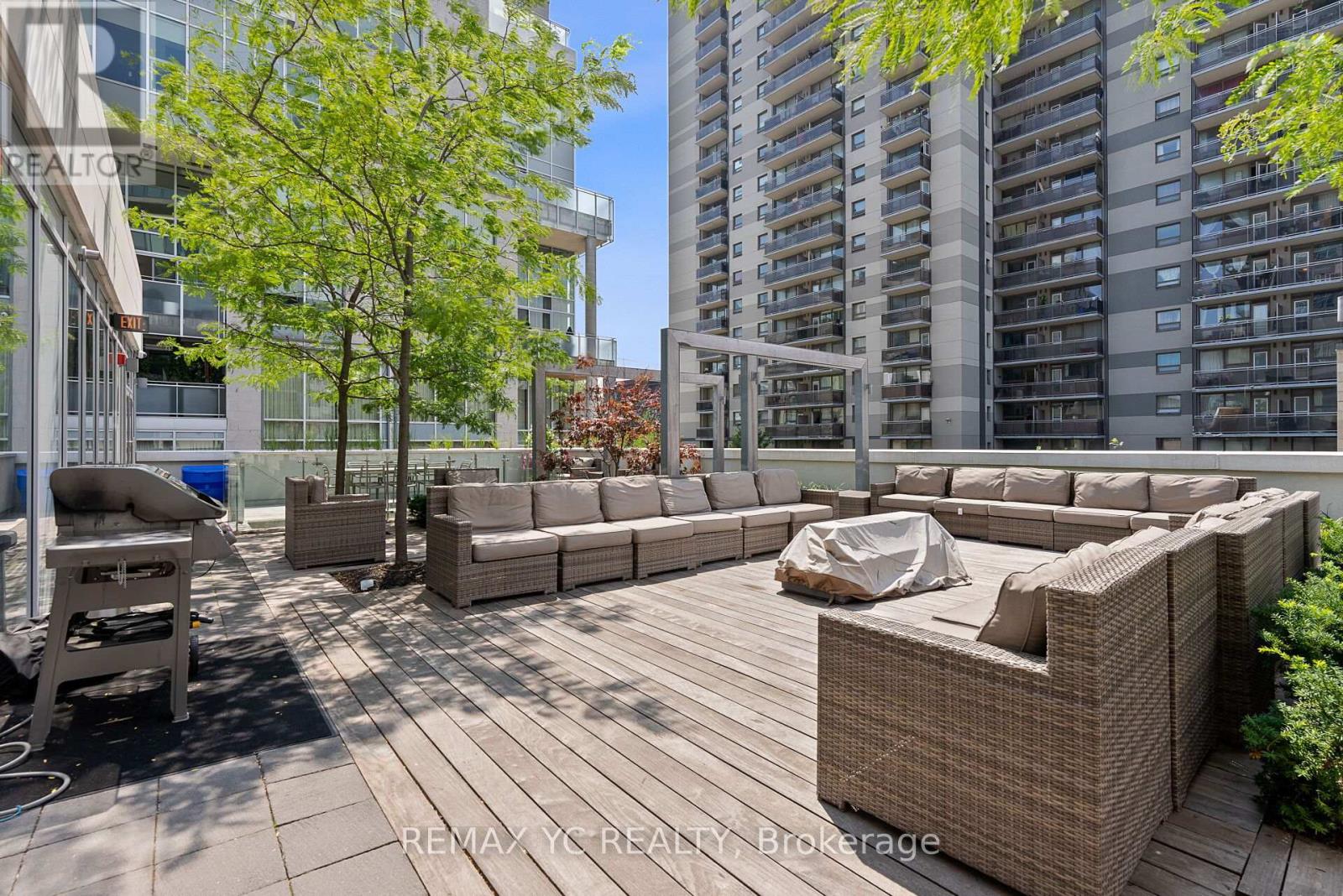#1104 170 AVENUE ROAD - 19