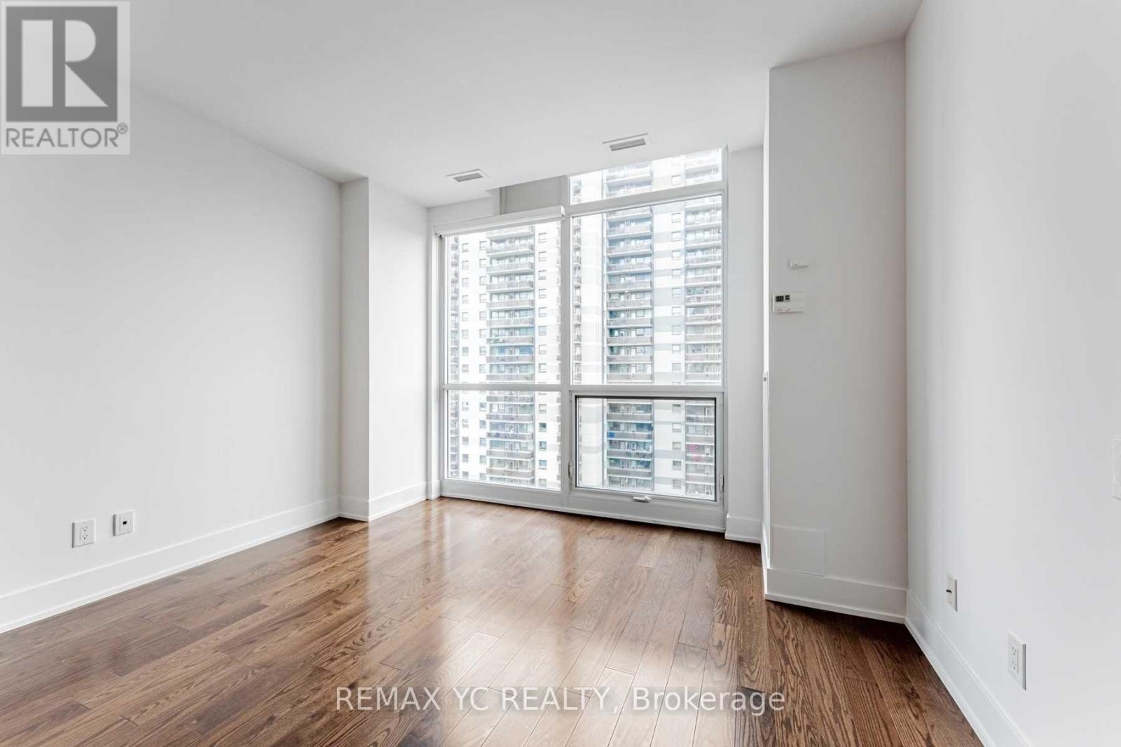 #1104 170 AVENUE ROAD - 3