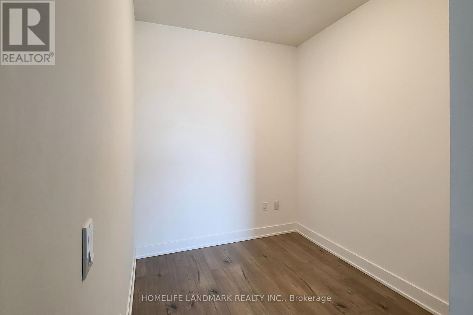 #710 2 TEAGARDEN COURT - 10