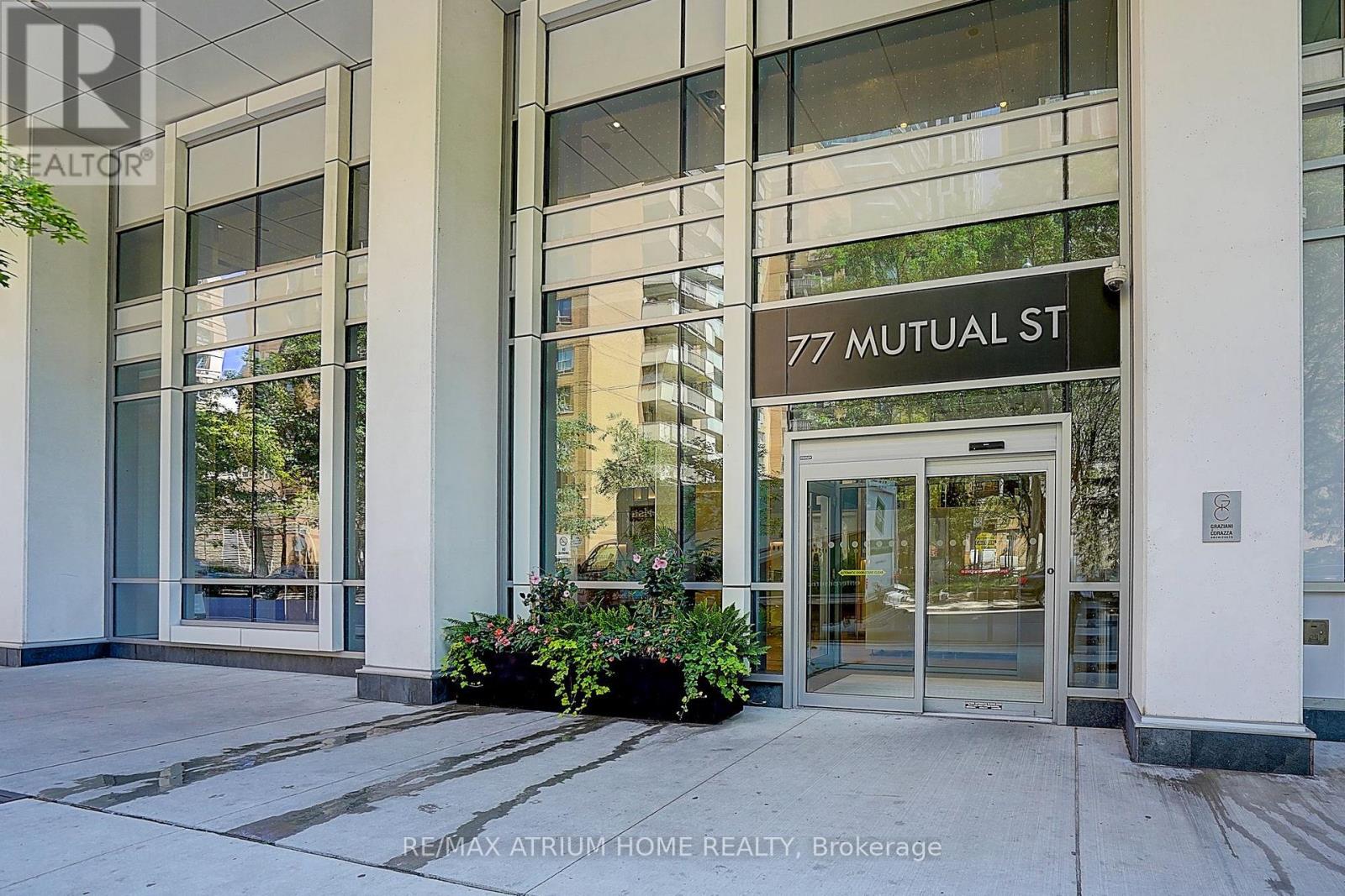 #806 77 MUTUAL STREET - 21