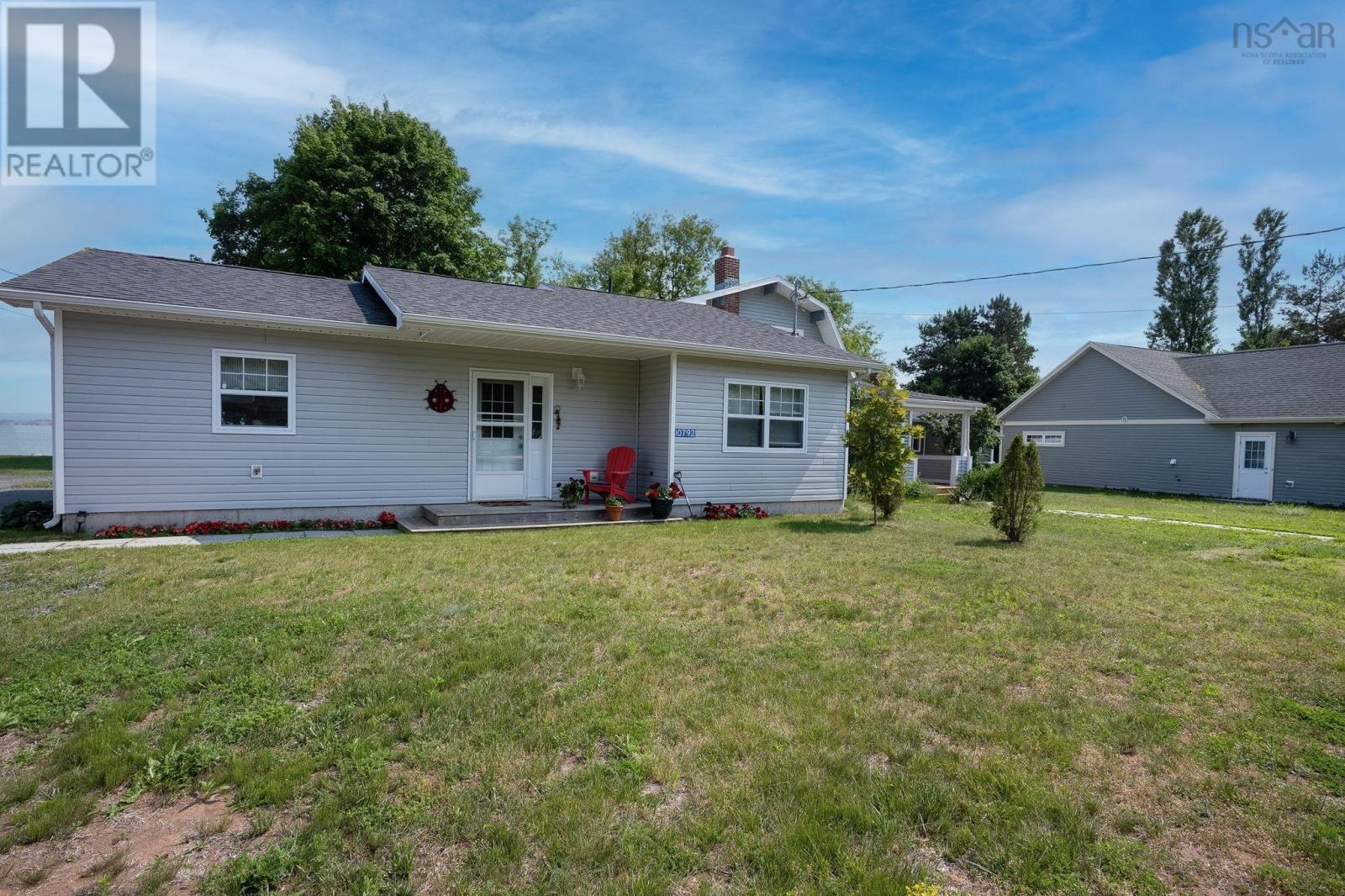 10790 &10792 Pier Road - 2