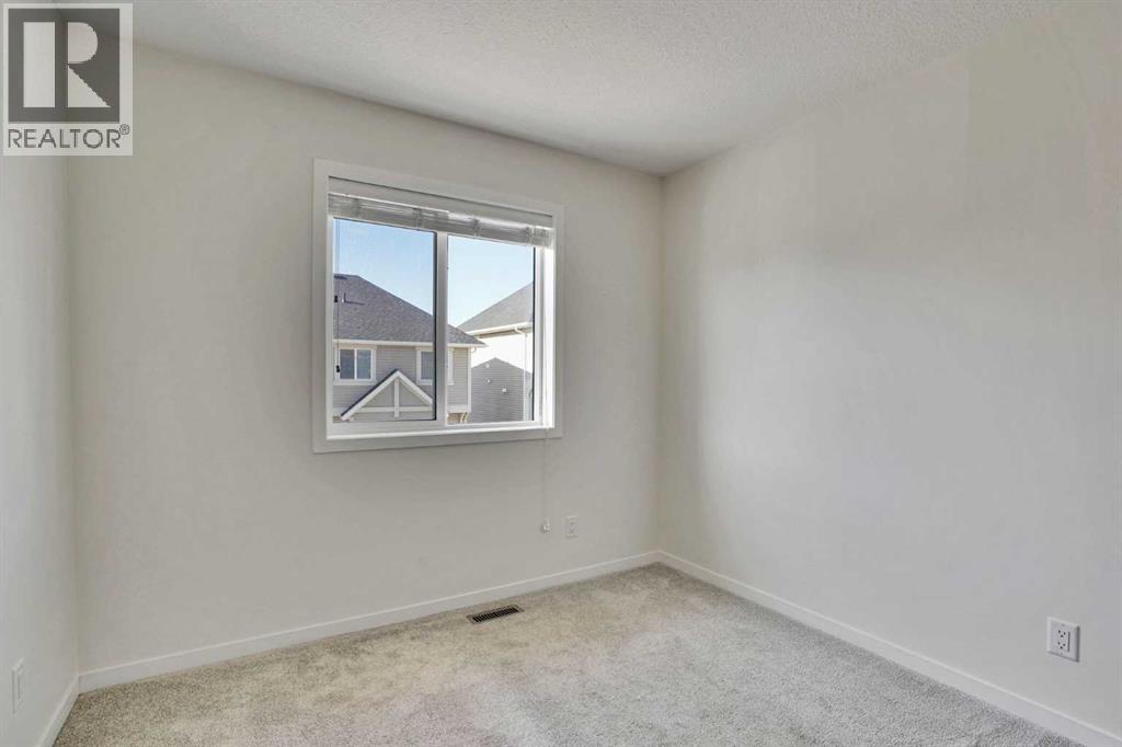 229 SOUTH POINT Park SW - 16