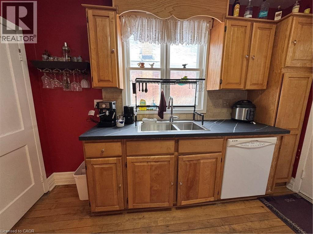 344 PAISLEY Road - 36