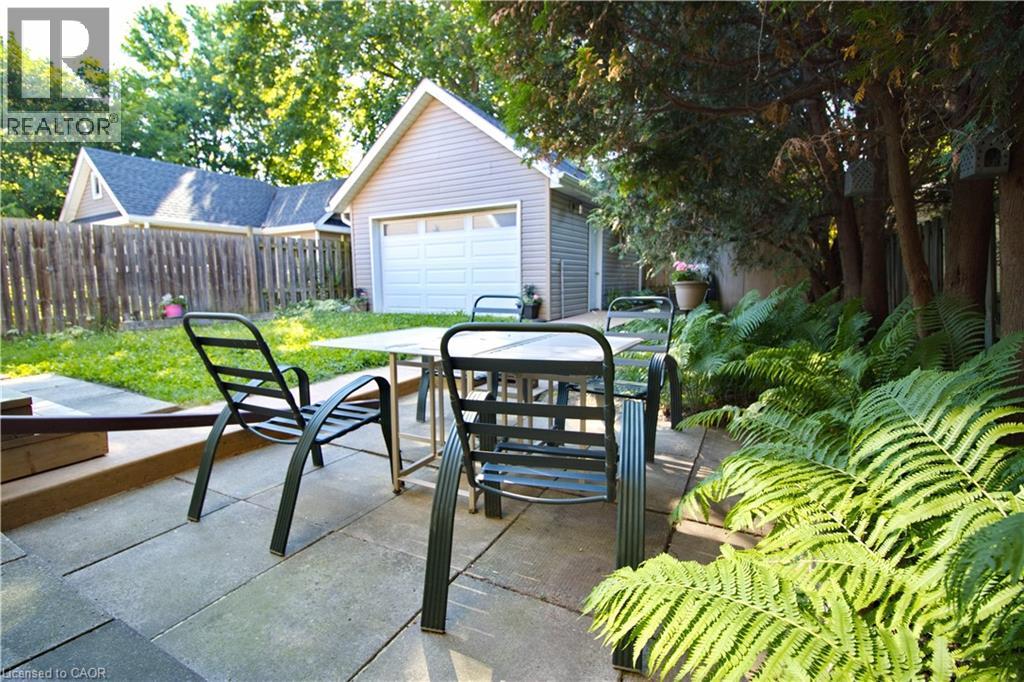 344 PAISLEY Road - 12