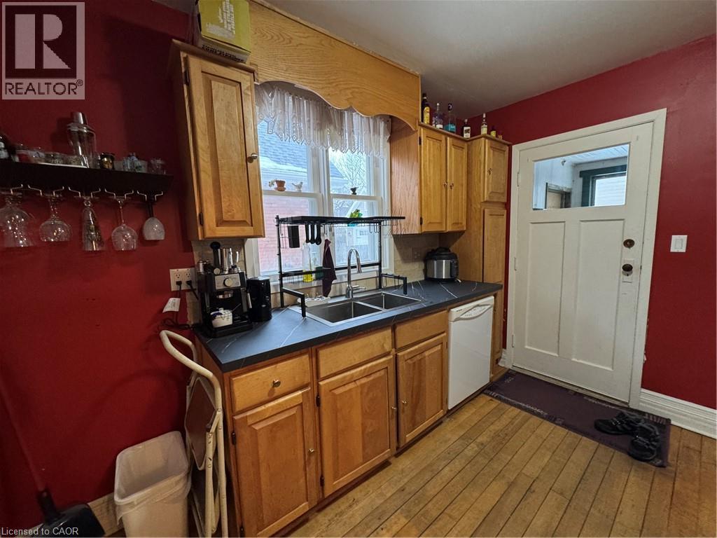 344 PAISLEY Road - 34