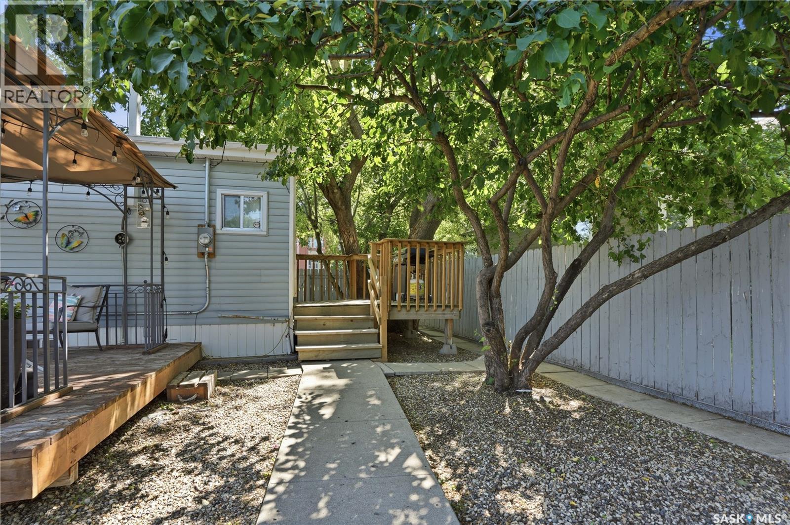 427 K AVENUE N - 38