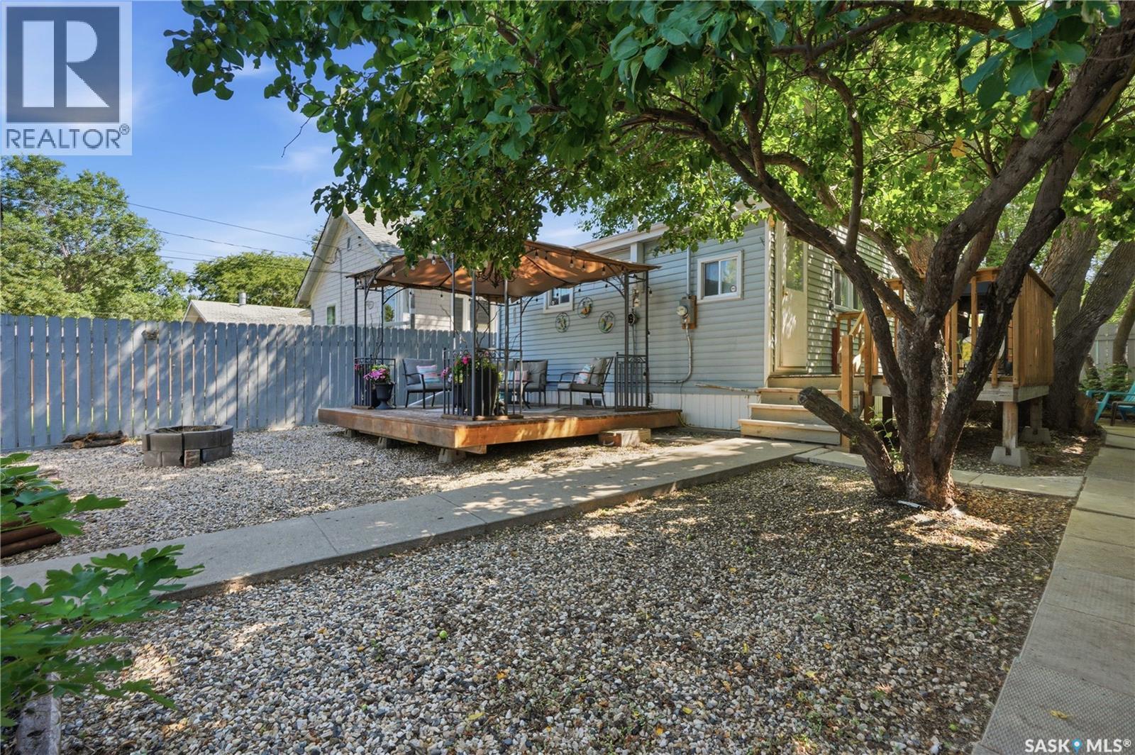 427 K AVENUE N - 33