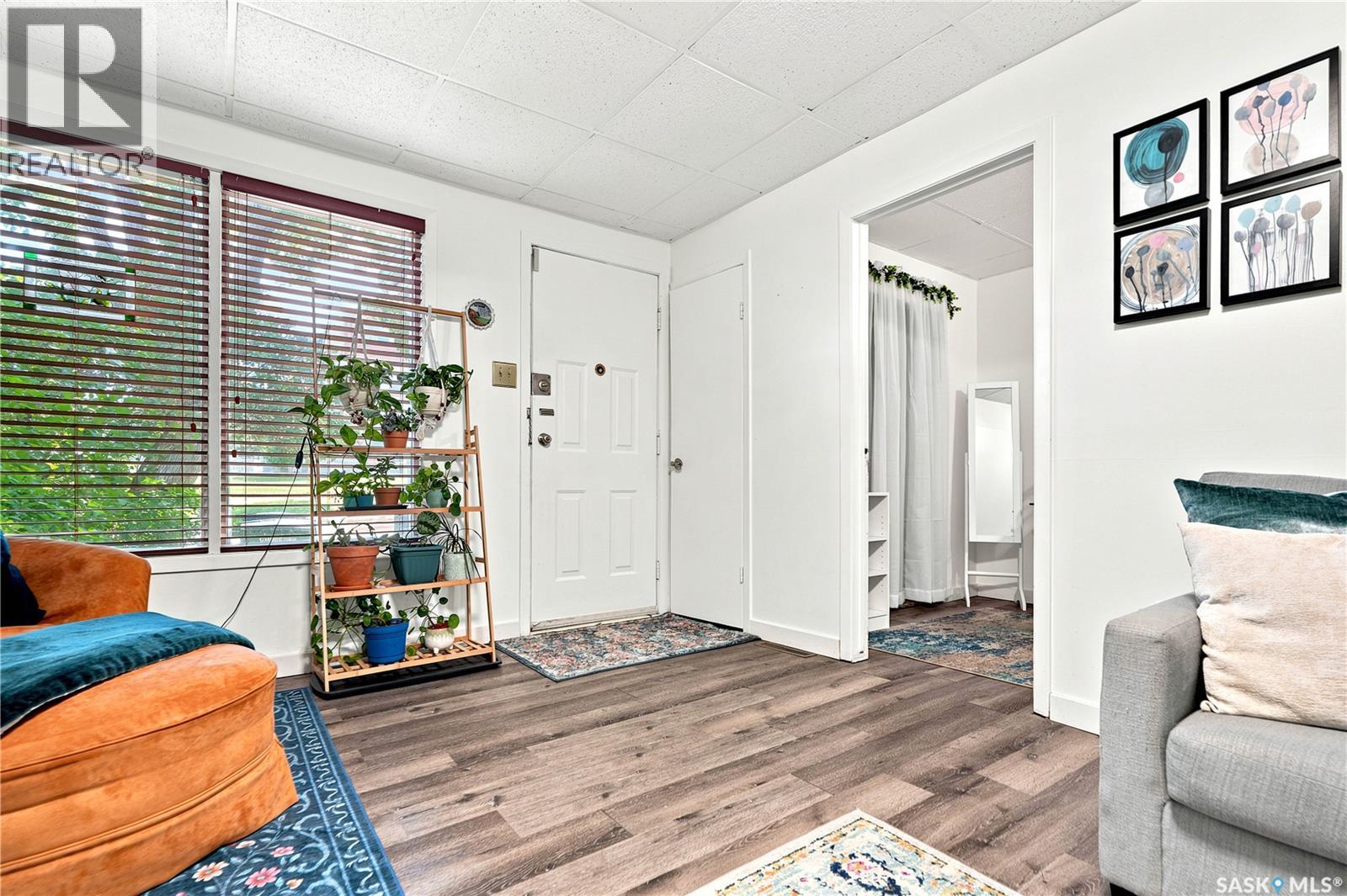 427 K AVENUE N - 4