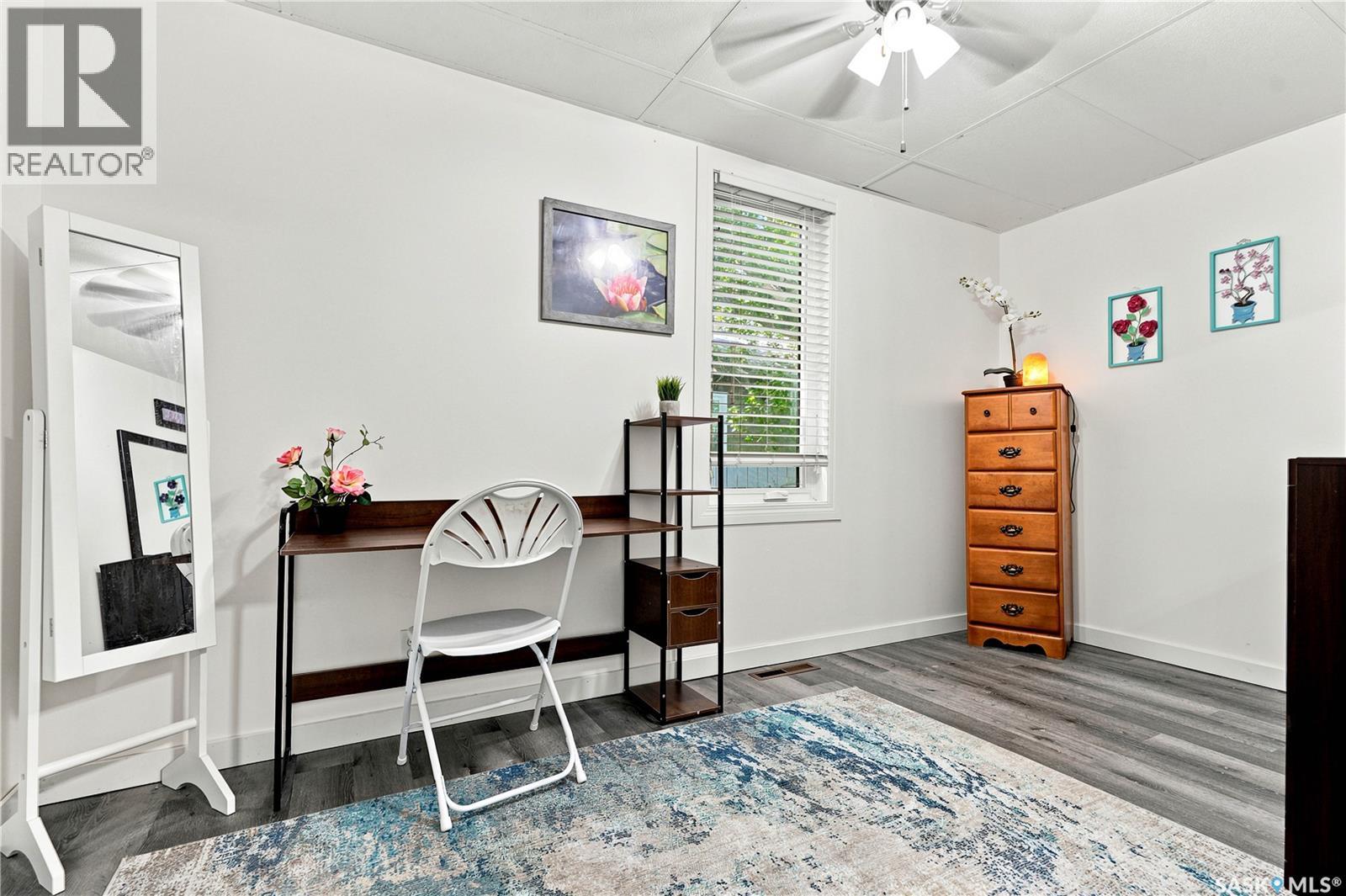 427 K AVENUE N - 8