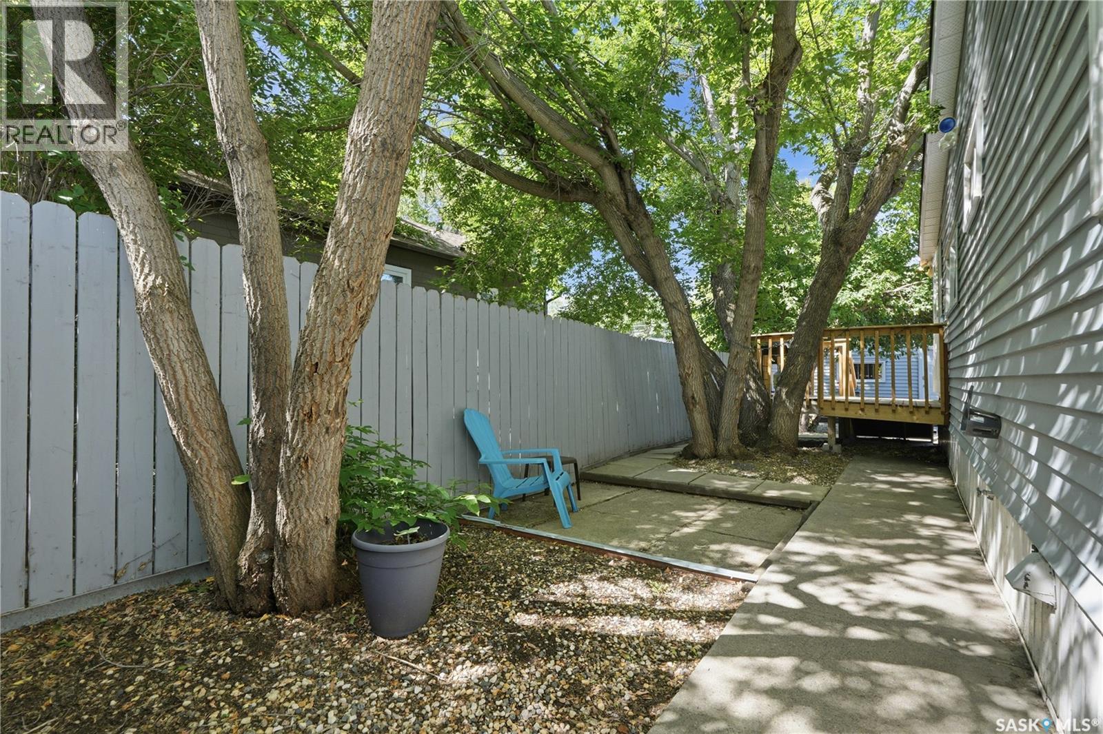 427 K AVENUE N - 31