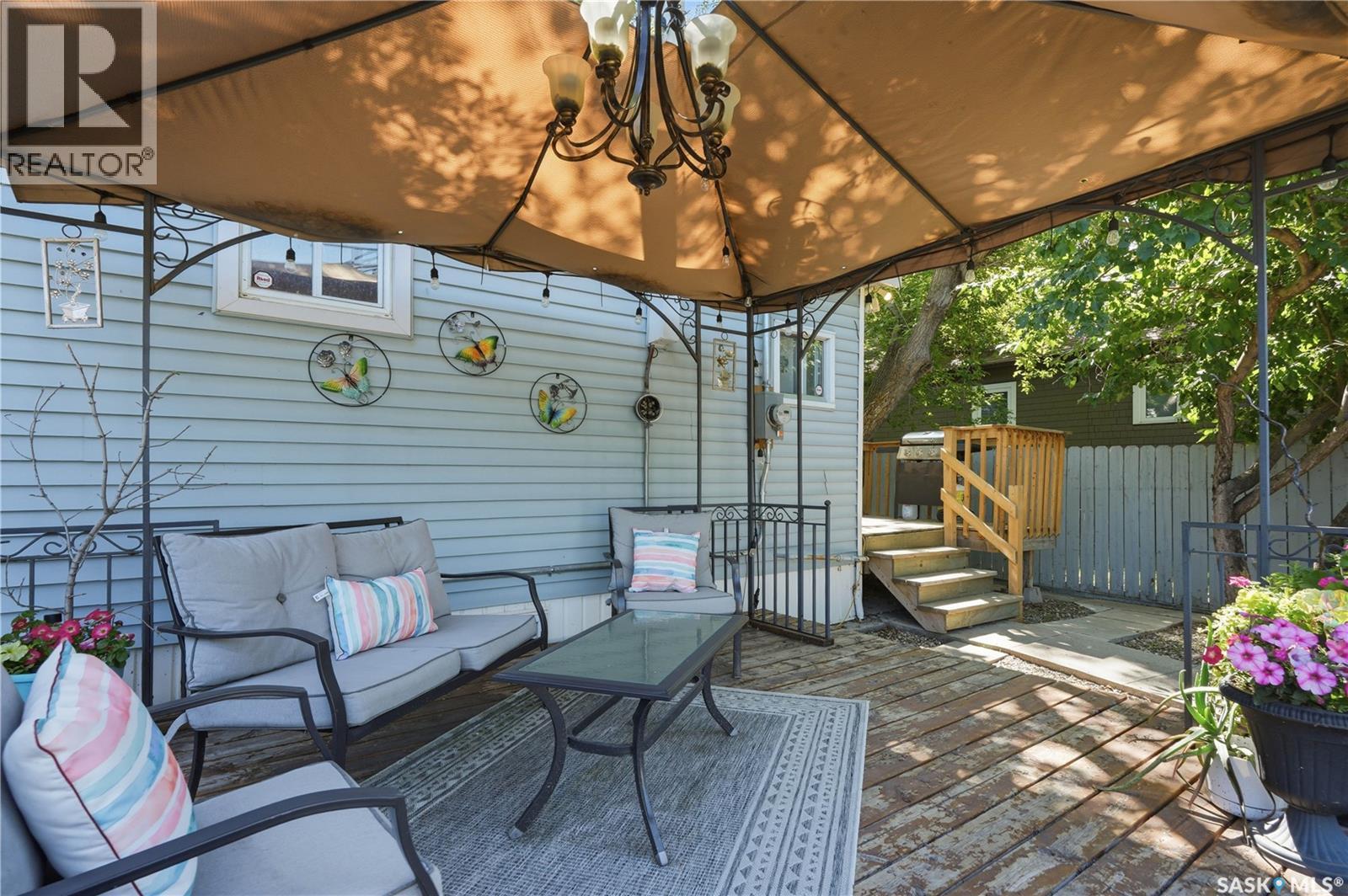 427 K AVENUE N - 37