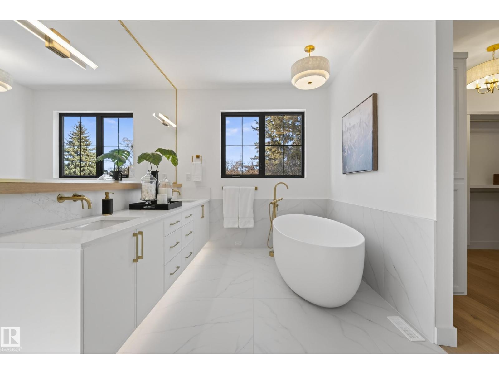 10342 138 ST NW - Image 46