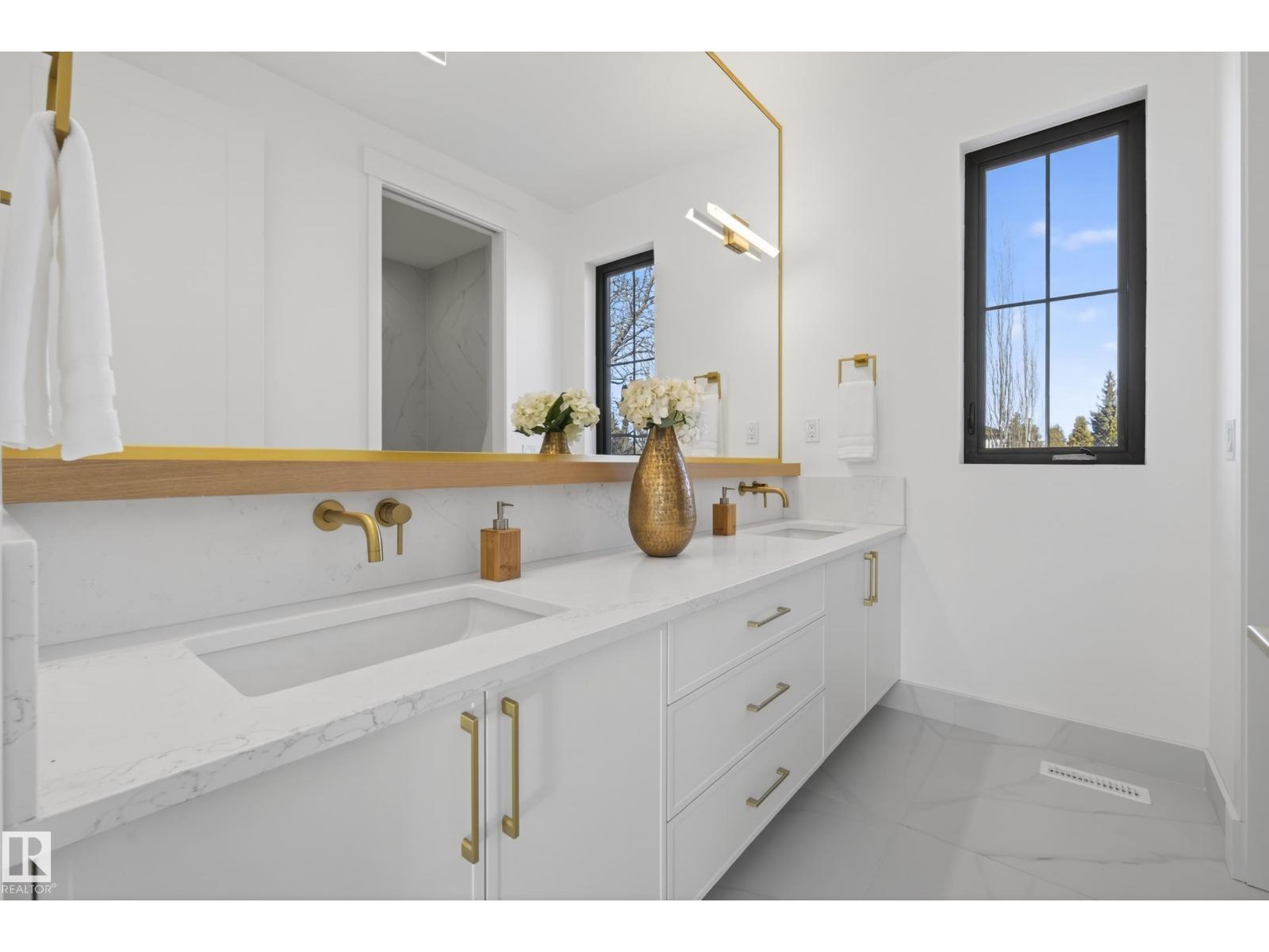10342 138 ST NW - Image 53