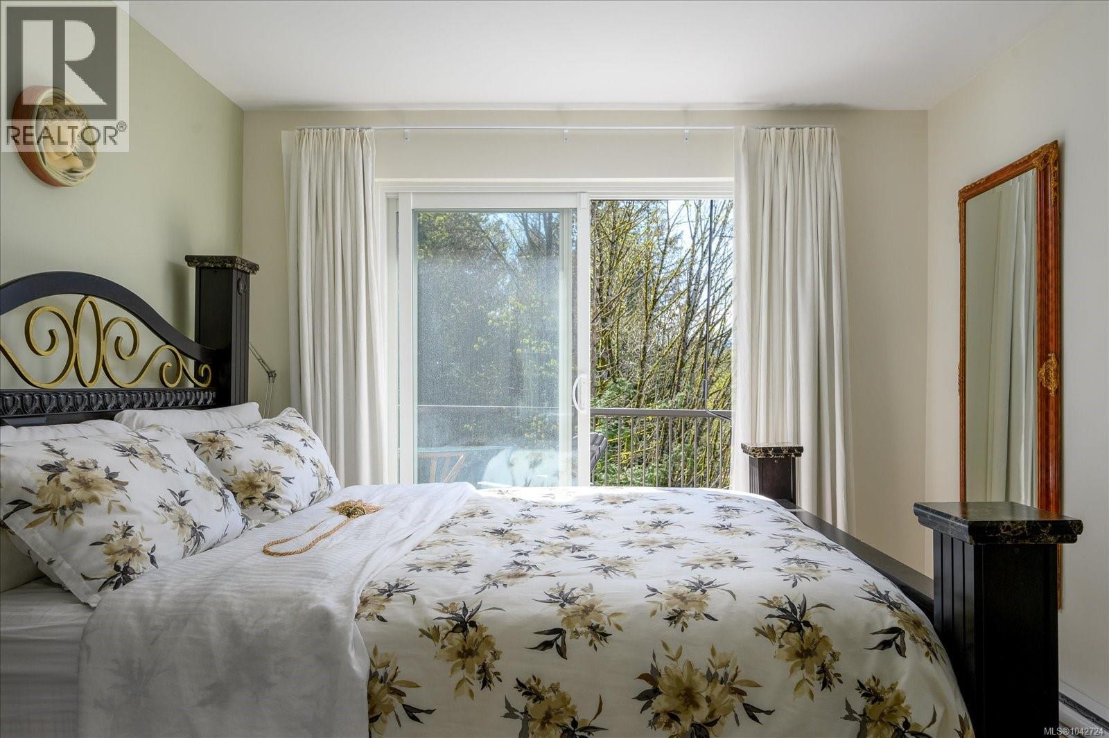 1701 Morden Rd - 25