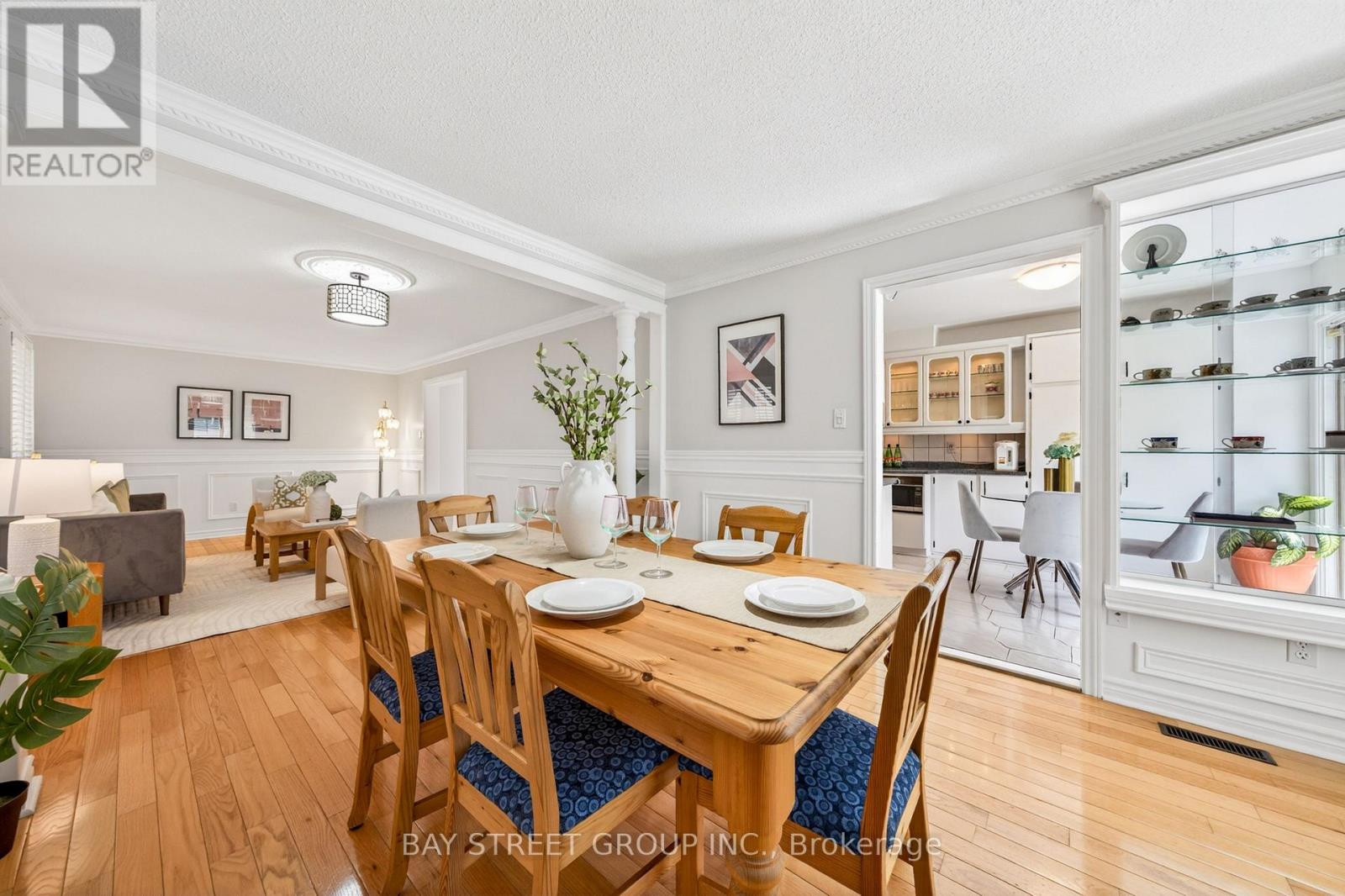 16 CHASE COURT - 13