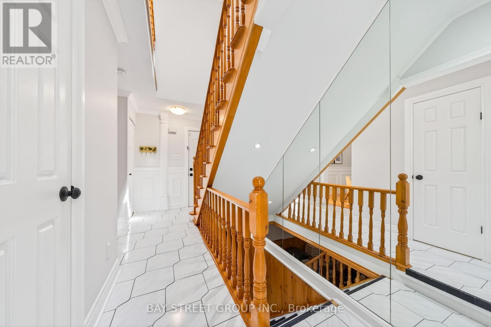 16 CHASE COURT - 16