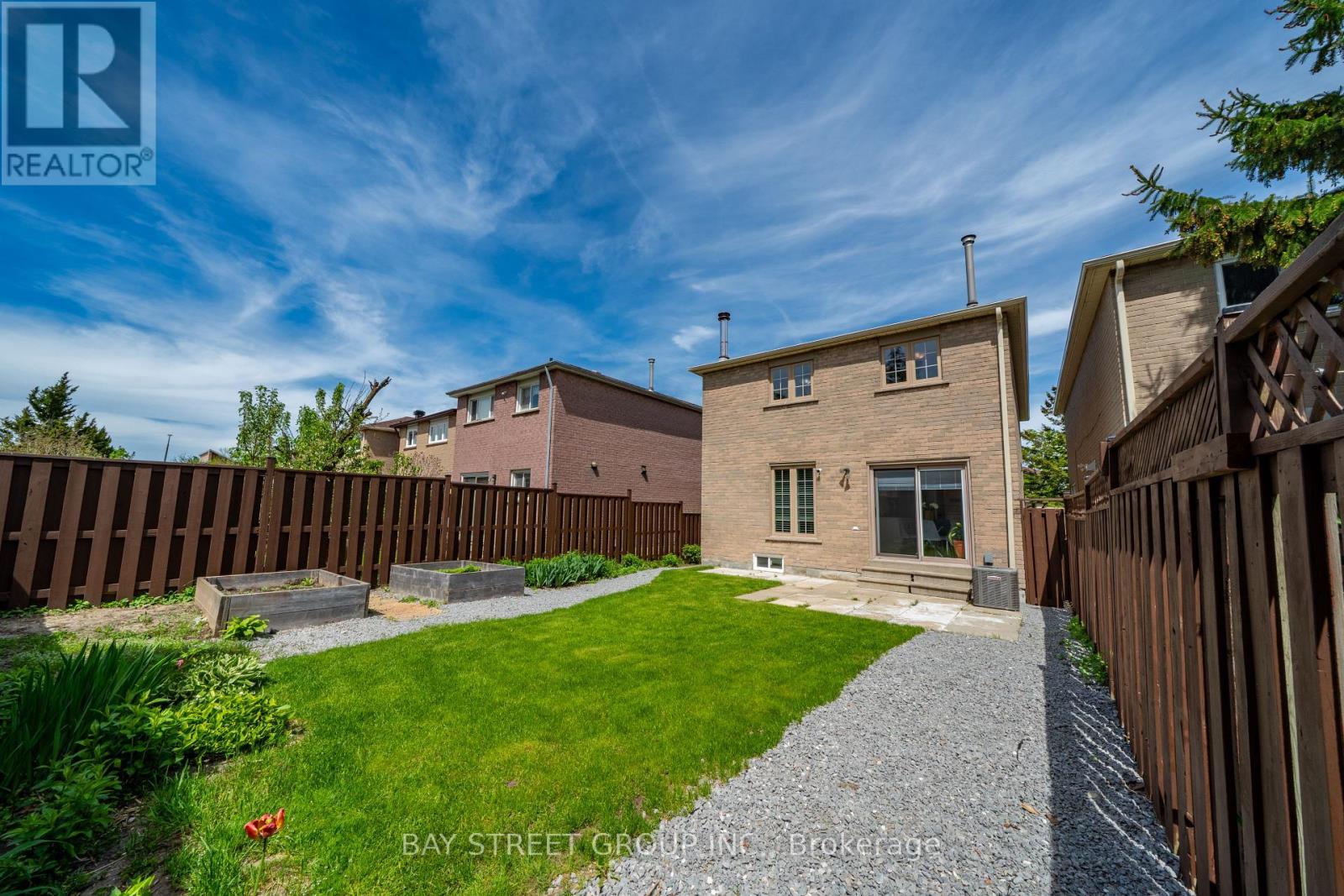 16 CHASE COURT - 34