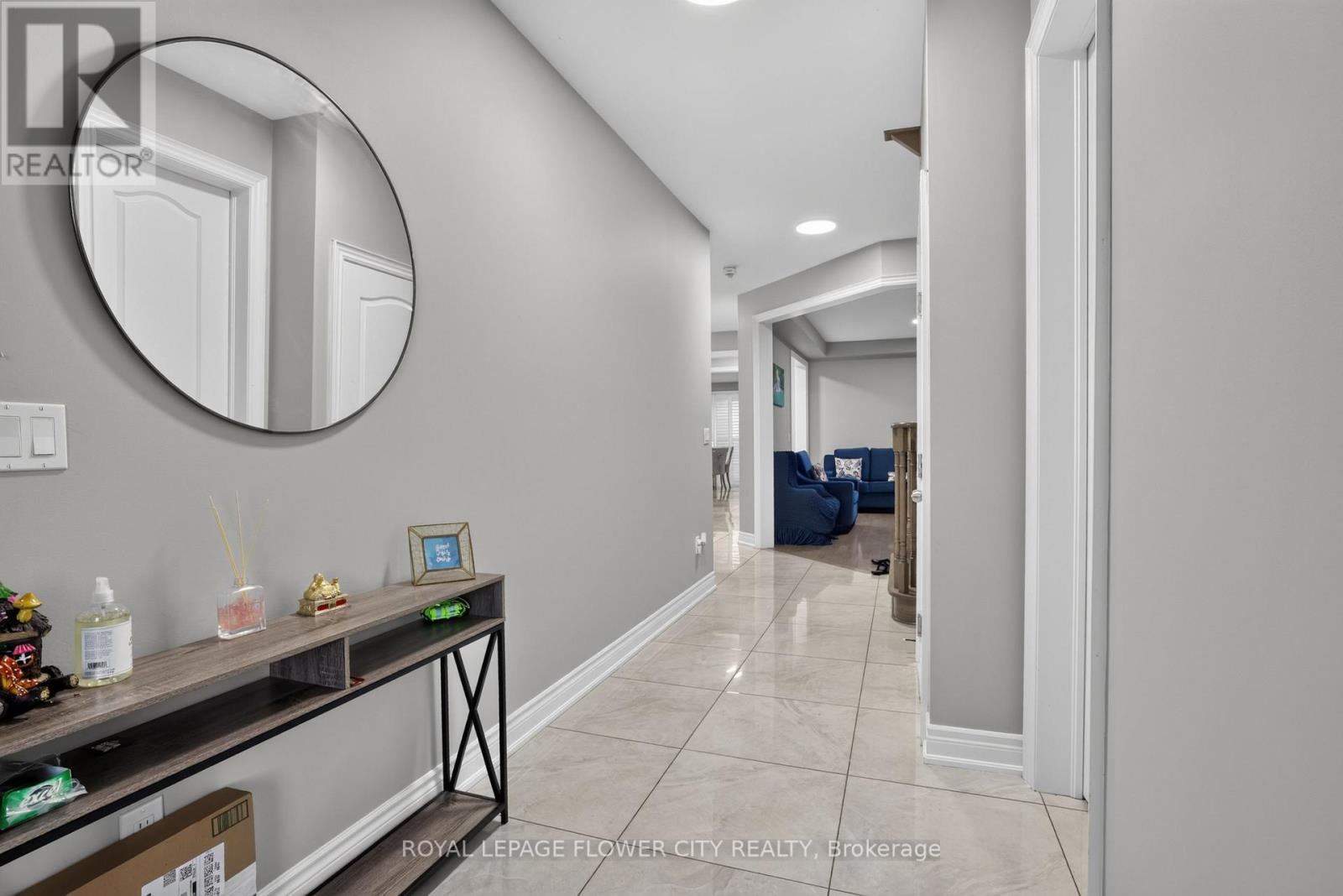 85 EBURY DRIVE - 36