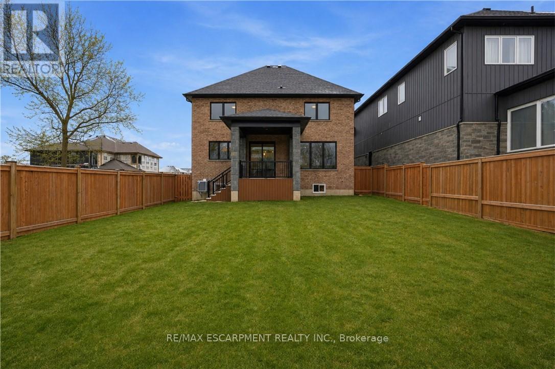 7 BARTLETT AVENUE - Image 46