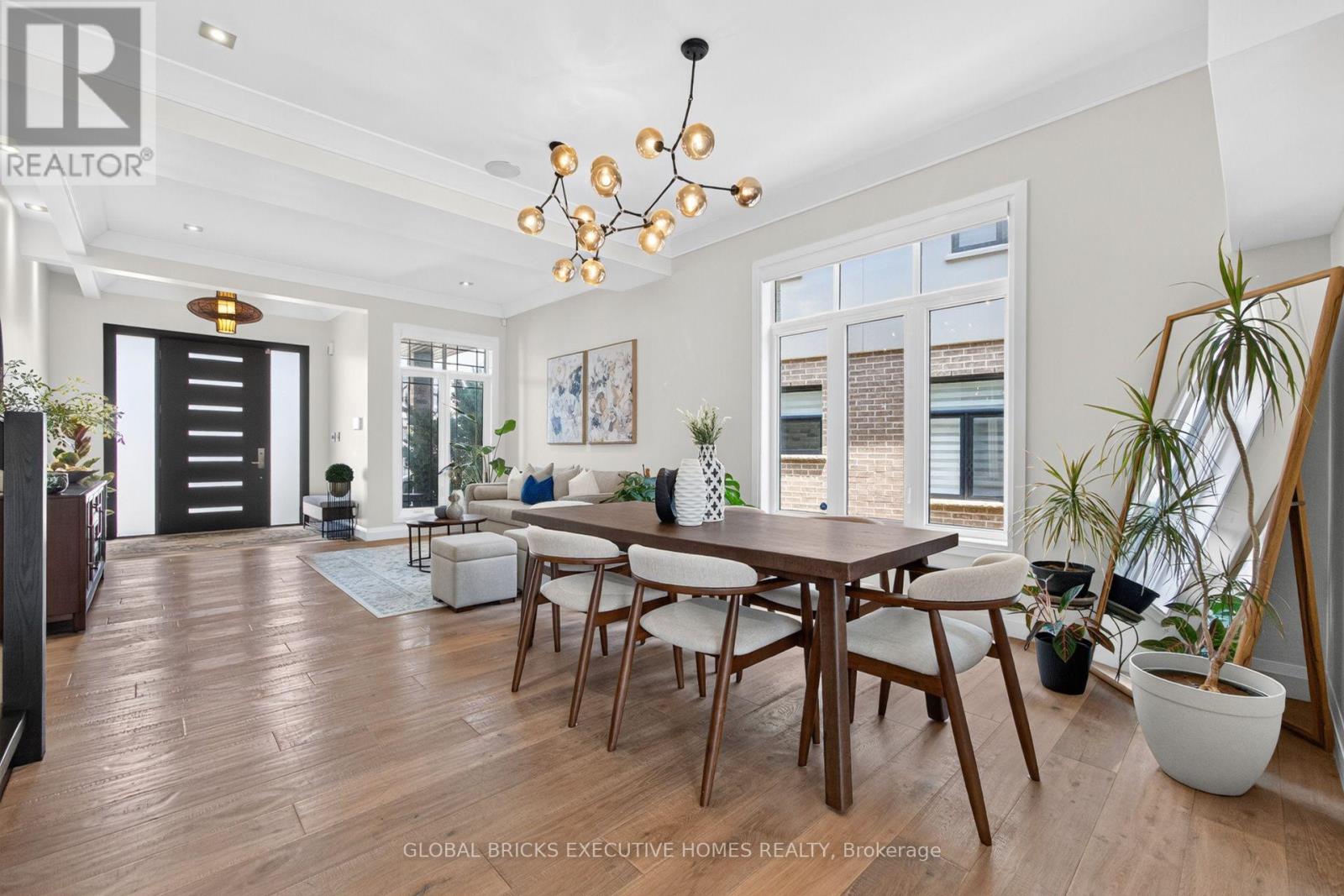 56 VALLEYSCAPE DRIVE - 8