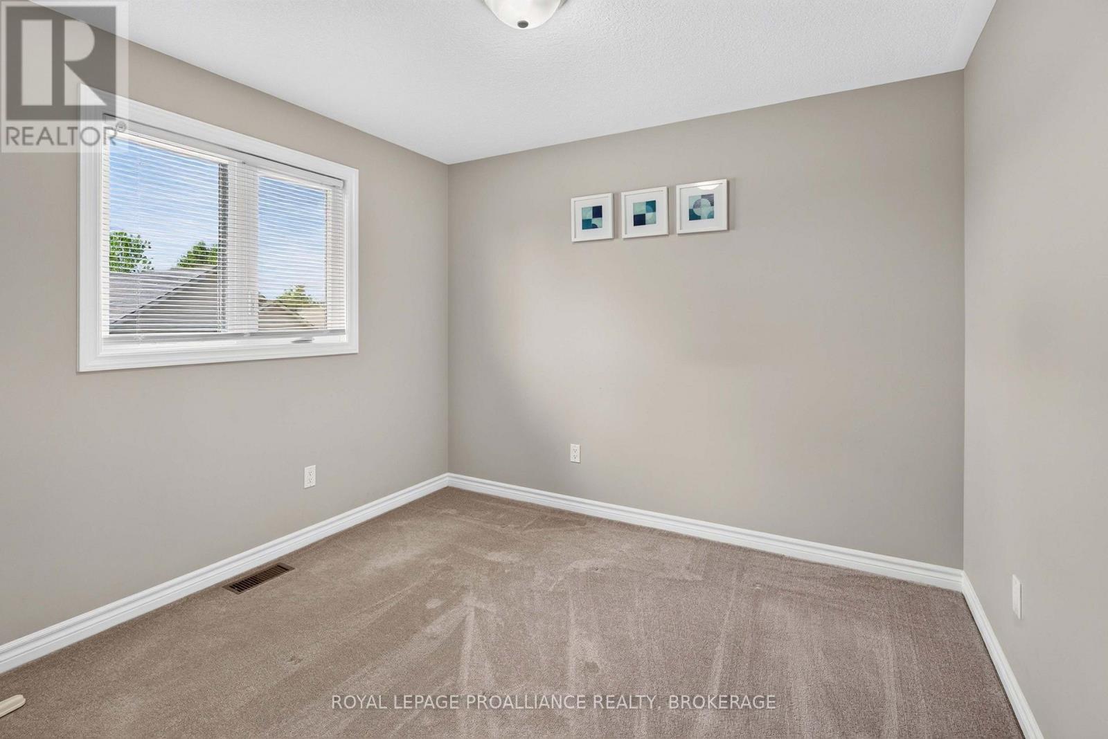 1447 HANOVER DRIVE - 29