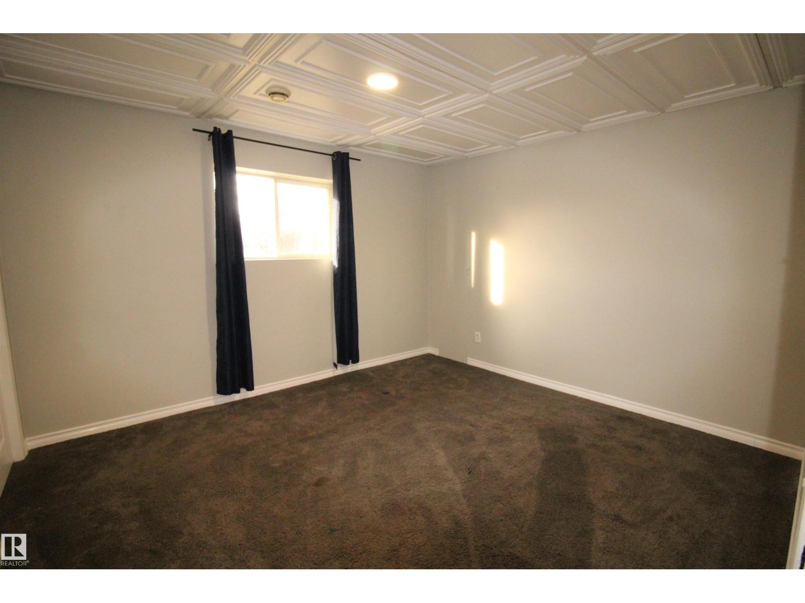 5109 47 ST - 33