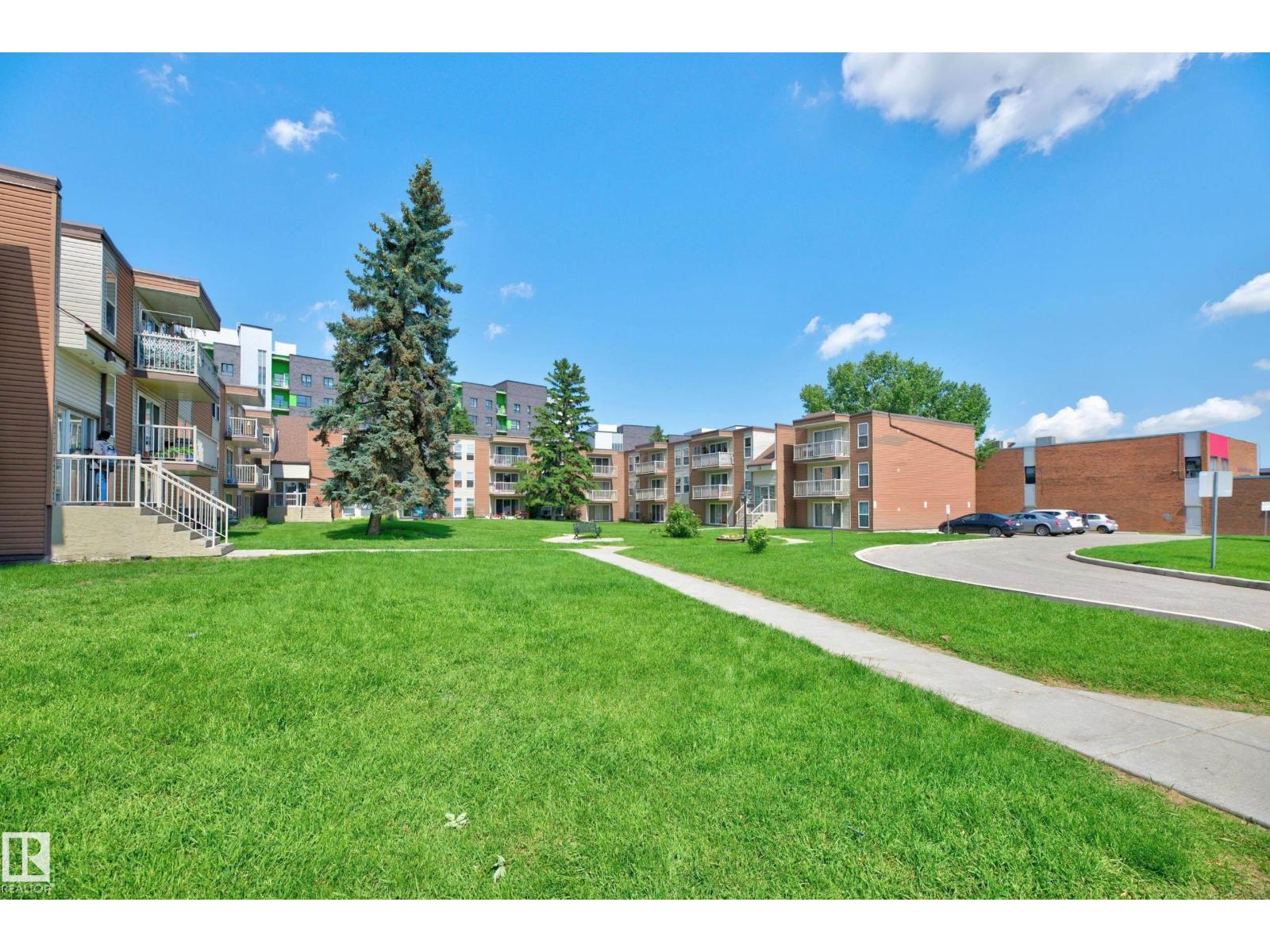 #209 7220 144 AV NW - 28