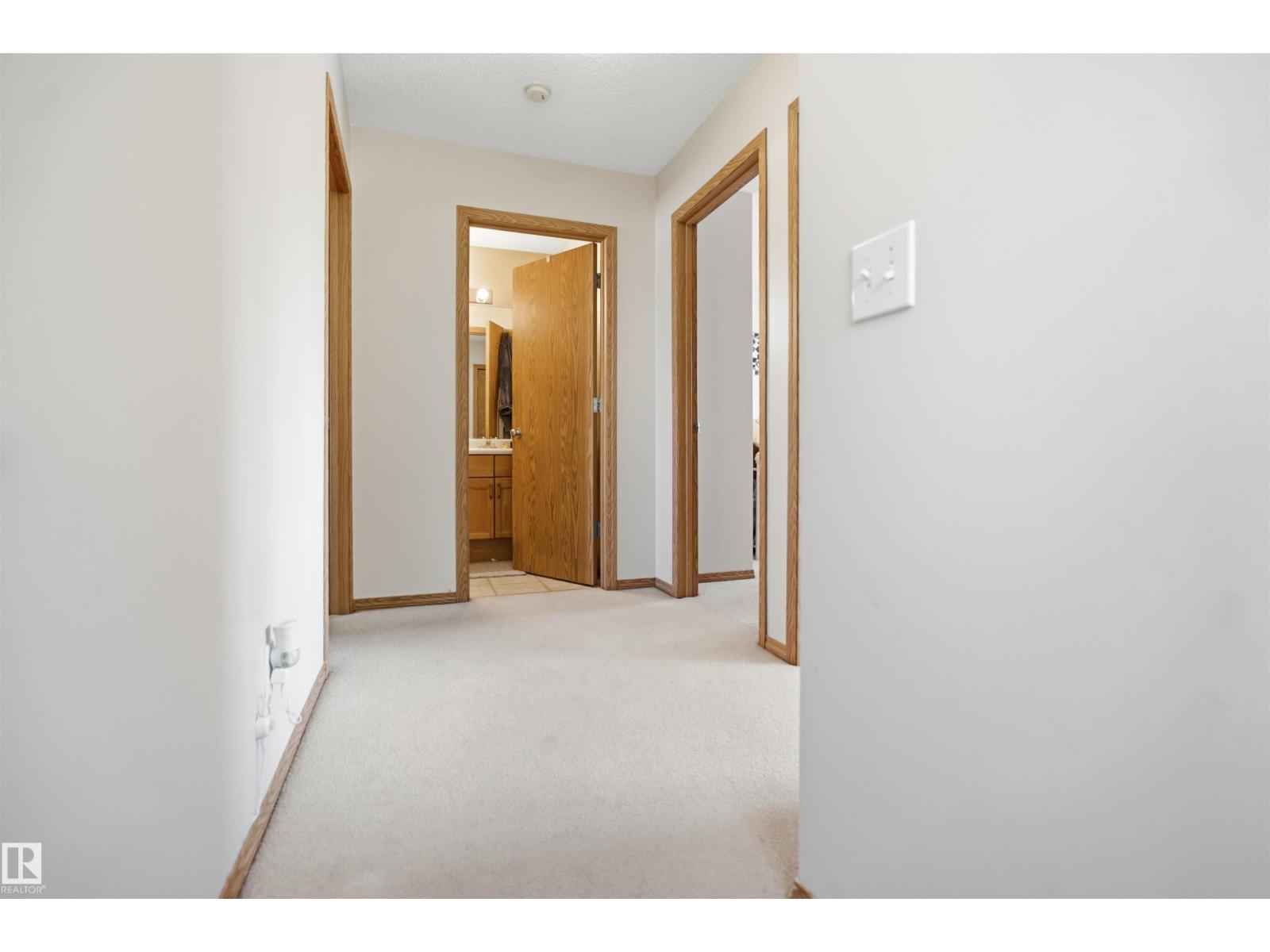 #71 10909 106 ST NW - 15