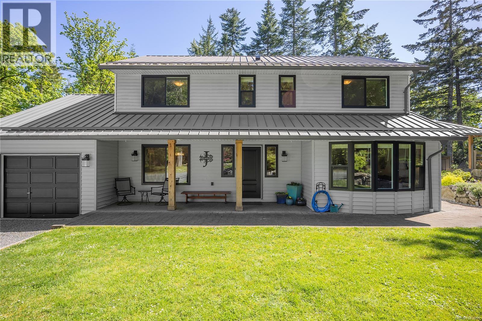 4299 Entrance Ave - 1