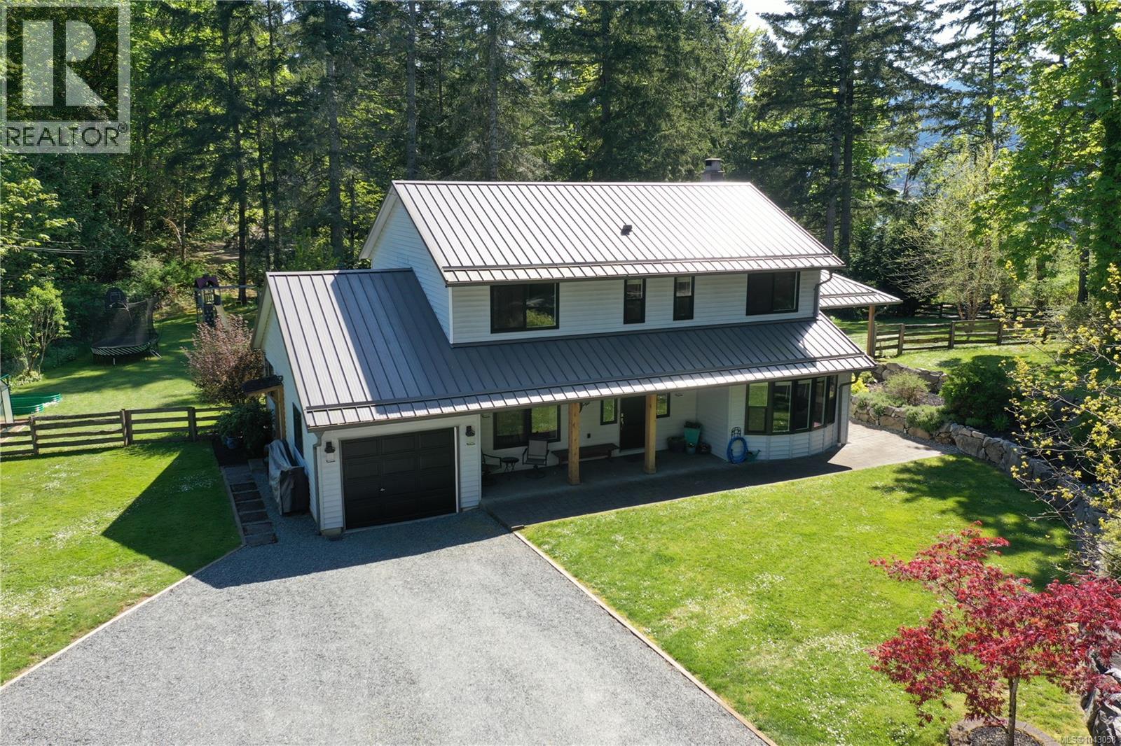 4299 Entrance Ave - 67