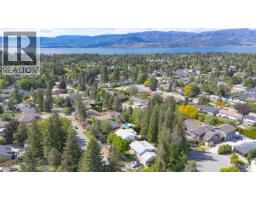  842 Raymer Road, Kelowna