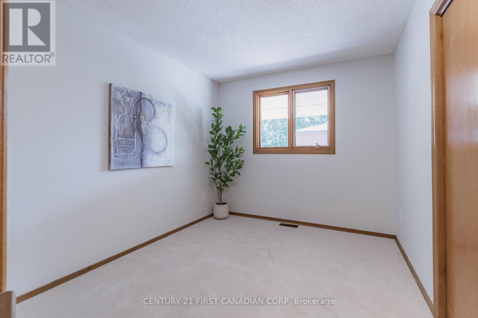 45 WESTGATE AVENUE - 15