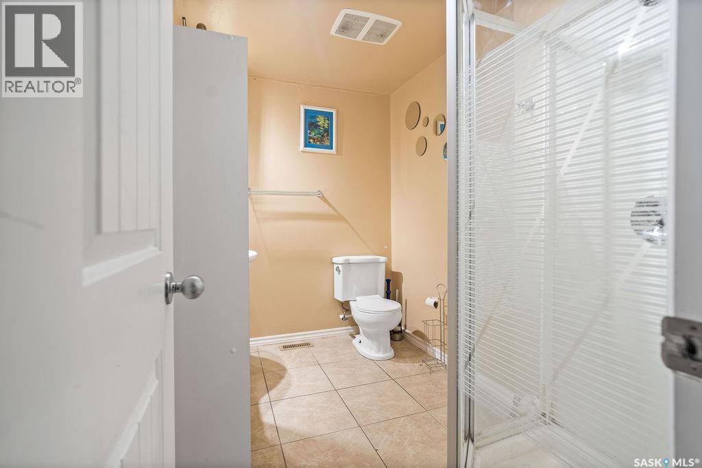 50 Hyland CRESCENT - 25