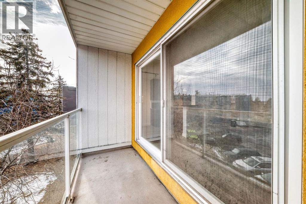 #302 4455A Greenview Drive NE - 18