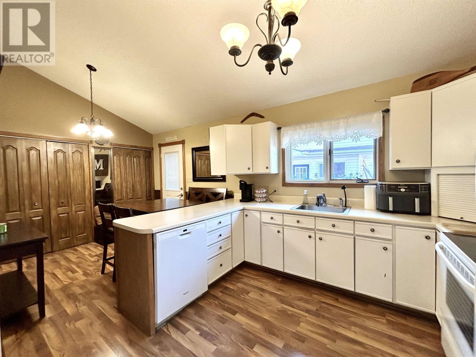 626 Second Street West - 2