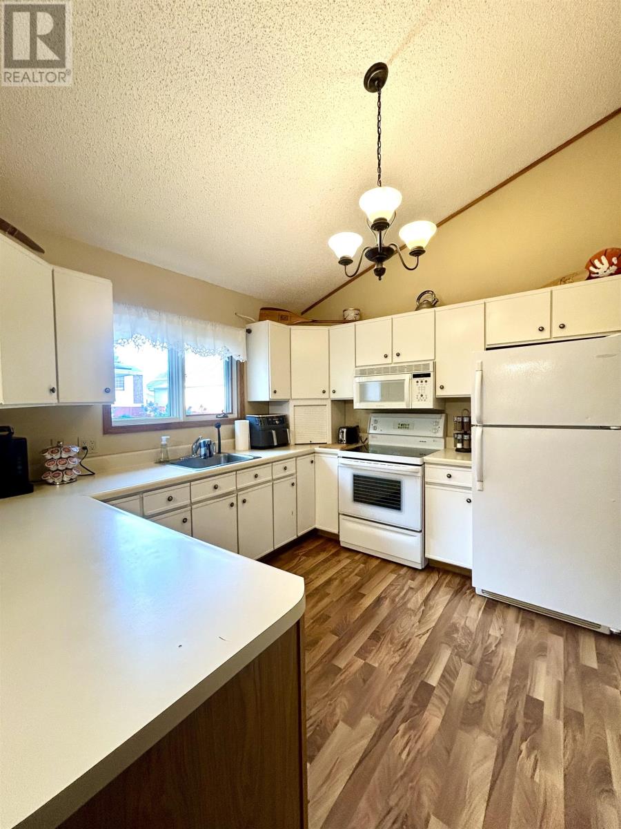 626 Second Street West - 4