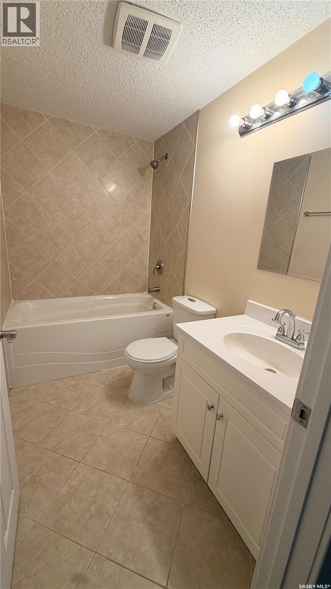 649 Douglas CRESCENT - 22