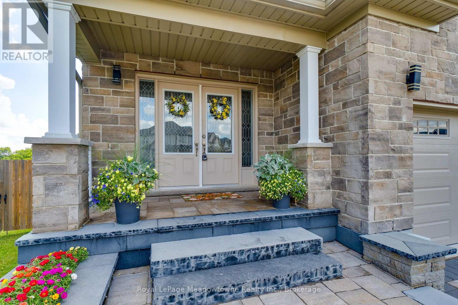 75 NORMA CRESCENT - Image 3