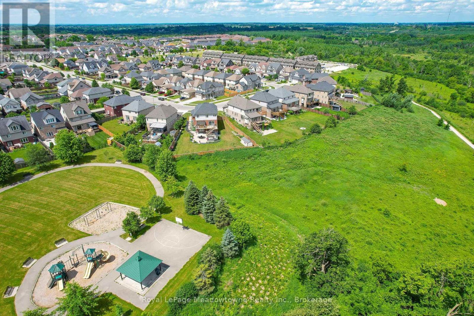 75 NORMA CRESCENT - 49