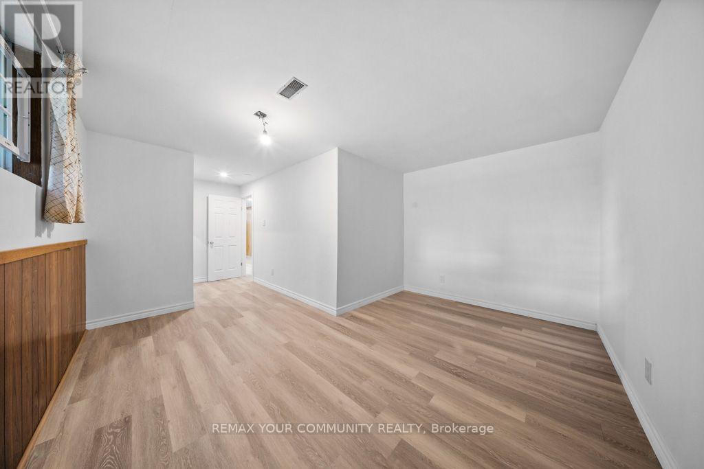 431 INNISFIL STREET - Image 33