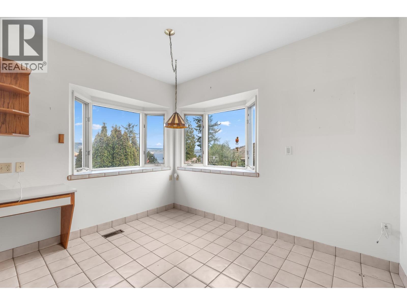 4667 SIMPSON AVENUE, Vancouver