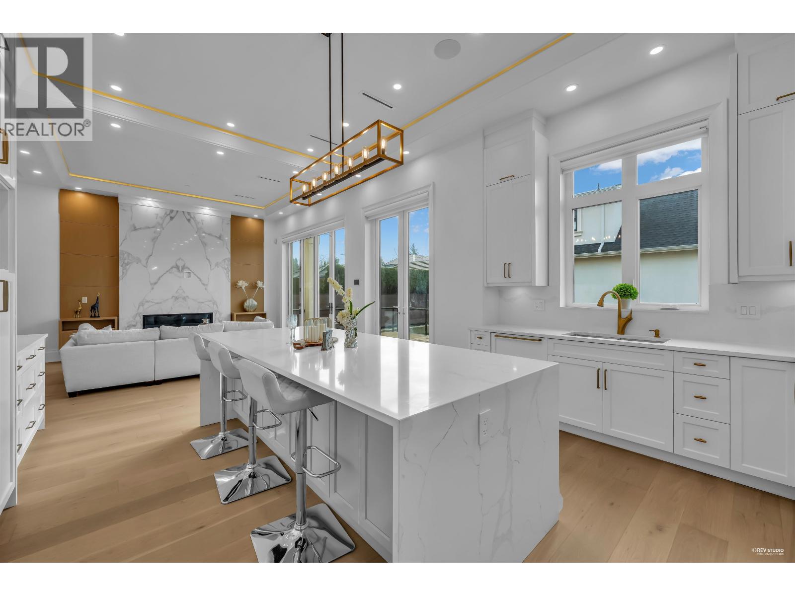 2246 W 20TH AVENUE, Vancouver