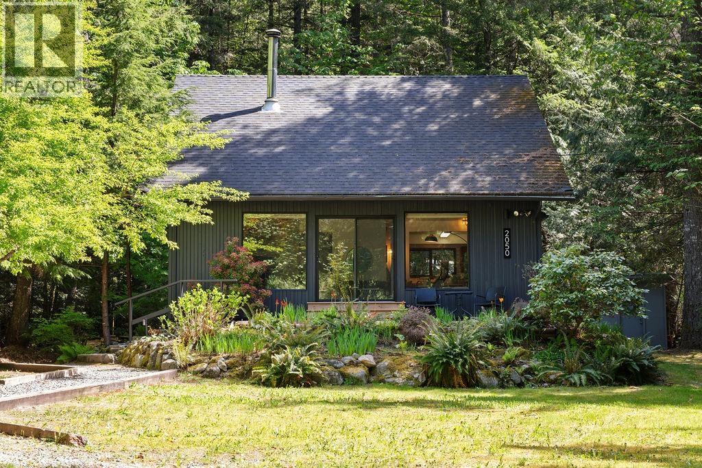 2050 MIDNIGHT WAY, Squamish