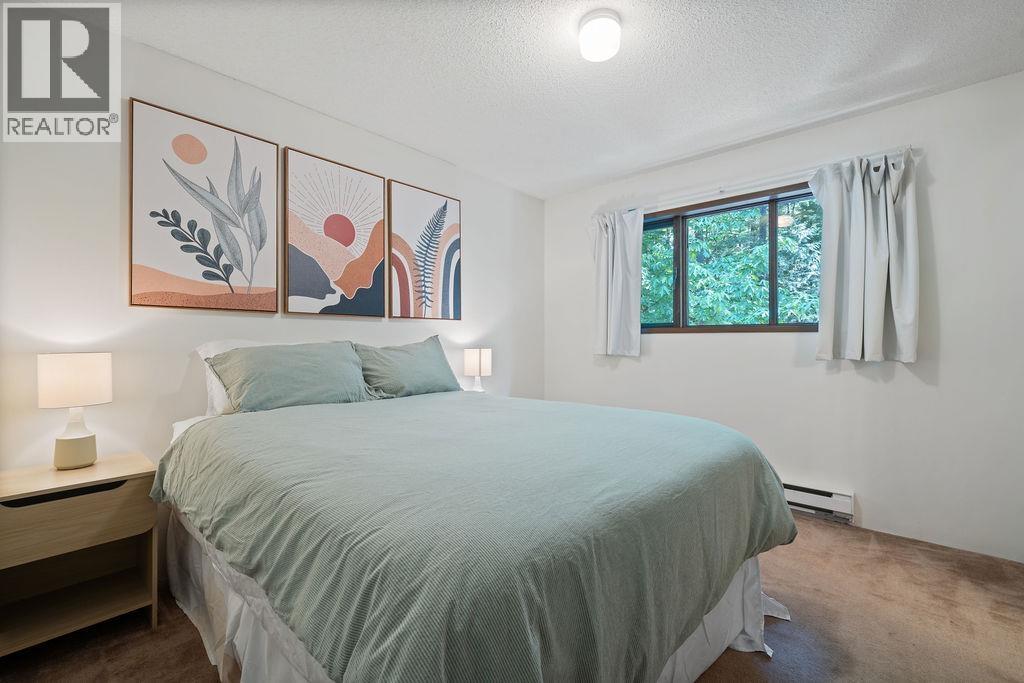 2050 MIDNIGHT WAY, Squamish