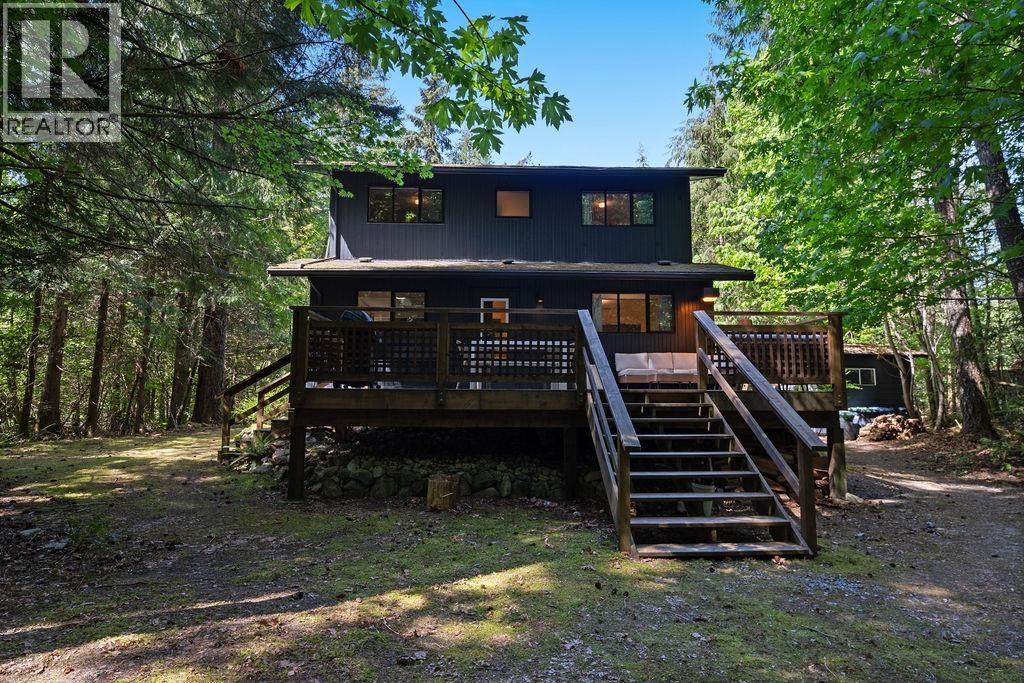 2050 MIDNIGHT WAY, Squamish