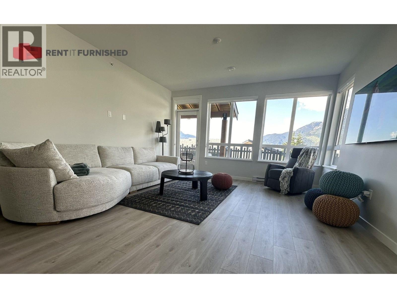 41215 HIGHLINE MEWS, Squamish — photo 2