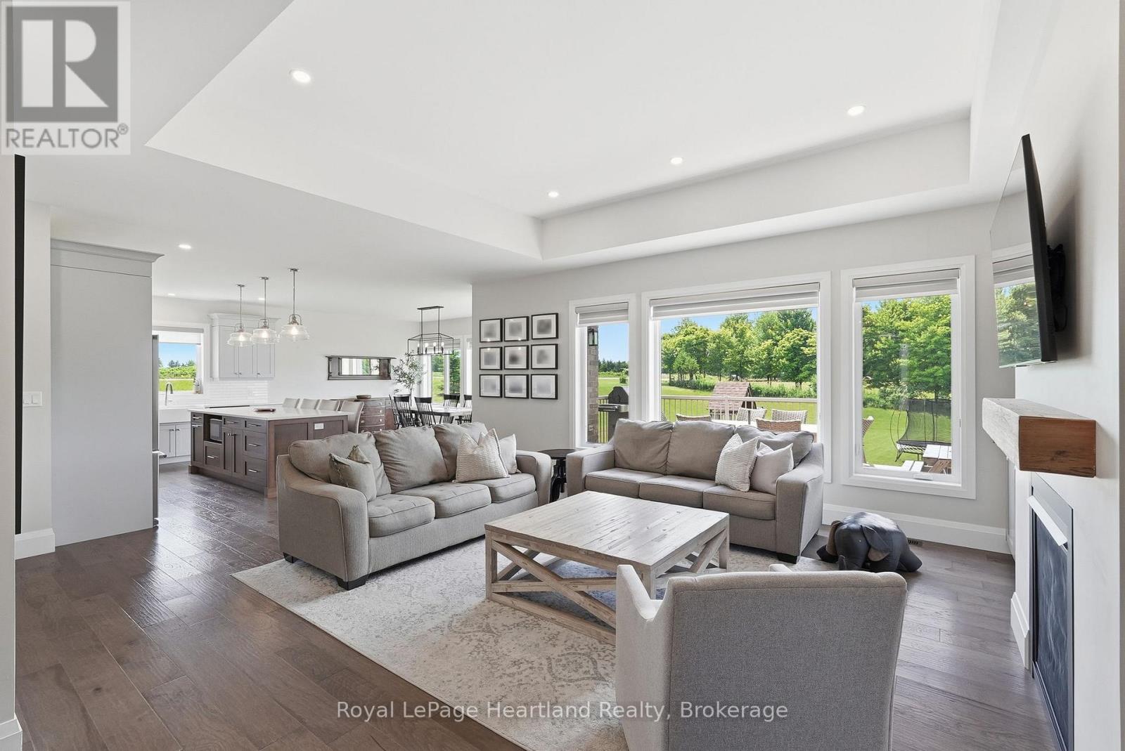 129 SHARRON COURT - 10
