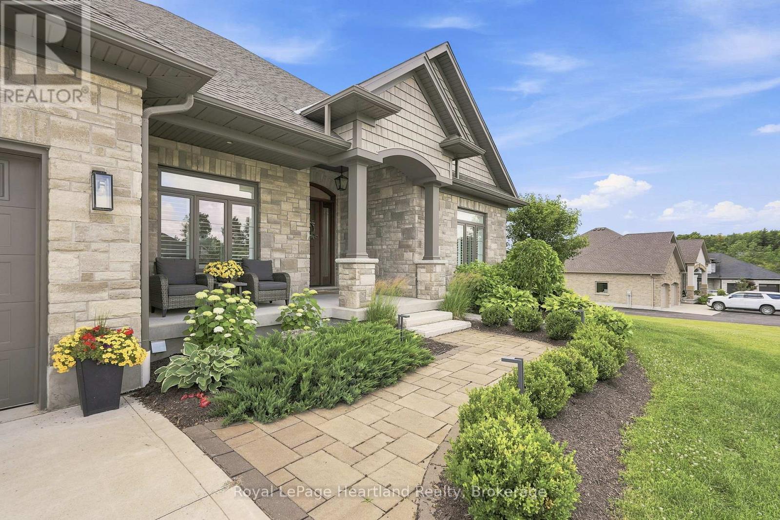 129 SHARRON COURT - 3